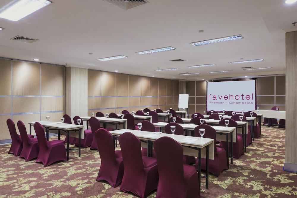 Favehotel Premier Cihampelas Bandung Esterno foto