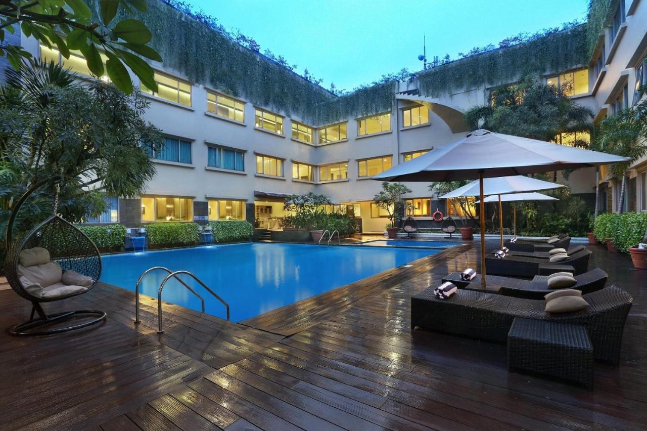 Favehotel Premier Cihampelas Bandung Esterno foto